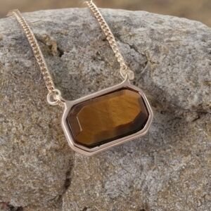 ANTHROPOLOGIE TIGER EYE GEM SIMPLICITY NECKLACE